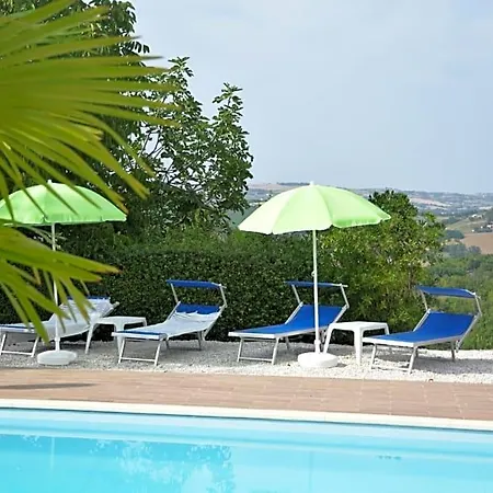 Bed & Breakfast Casale Di Maro 3*