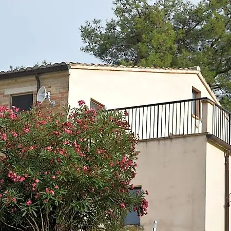 Casale Di Maro Bed & Breakfast Monte Giberto