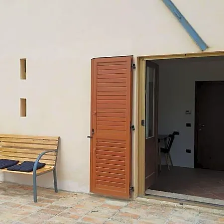 Bed & Breakfast Casale Di Maro 3*