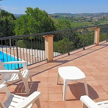 Casale Di Maro Bed & Breakfast